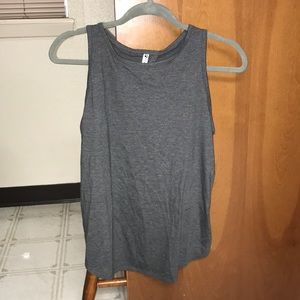 Grey tank